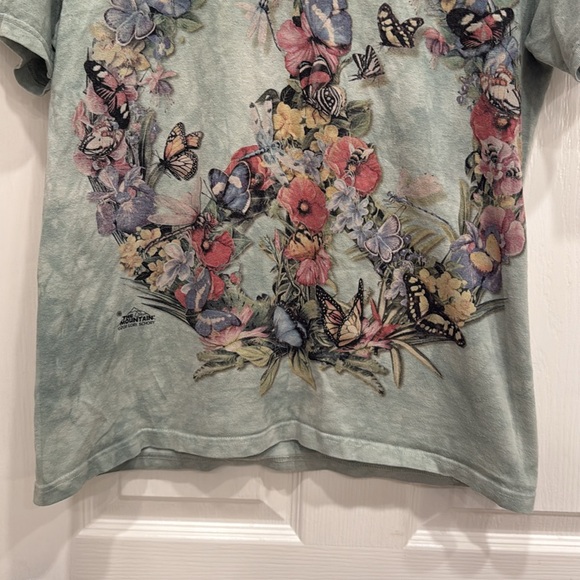 The Mountain 2011 butterfly peace t-shirt - Picture 9 of 12
